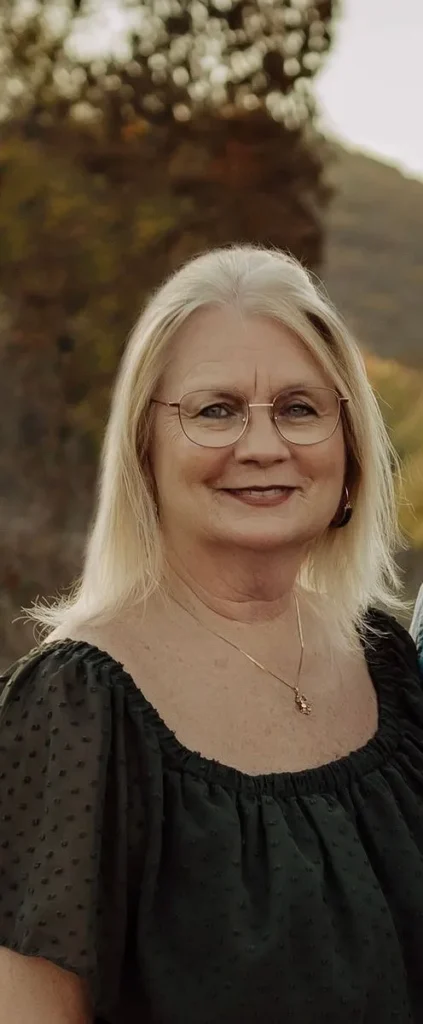 Cheryl headshot